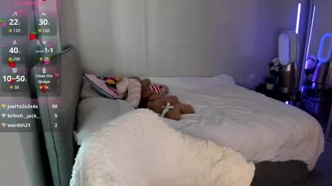 Juliette Rose online show from July 13, 7:53 am