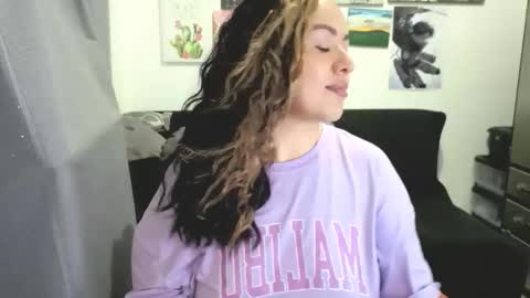 Johana              online show from April 20, 6:11 pm