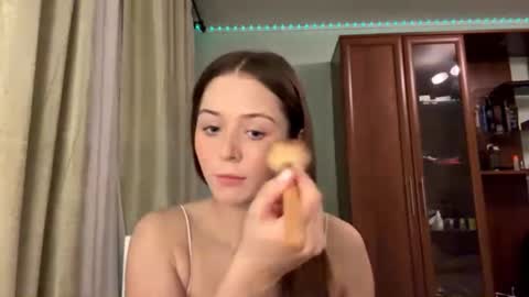 Adel online show from December 2, 3:14 pm