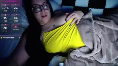 Jo online show from December 4, 8:20 pm