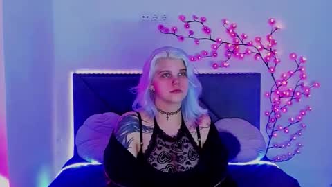 Joann online show from April 14, 9:15 pm