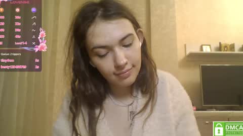 Jennifer online show from April 21, 5:53 pm