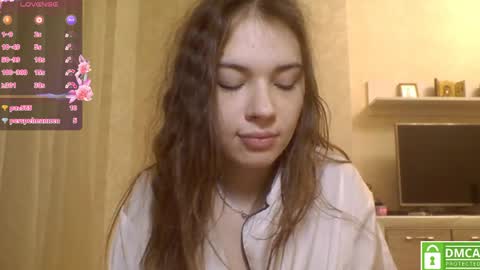 Jennifer online show from April 22, 6:27 pm