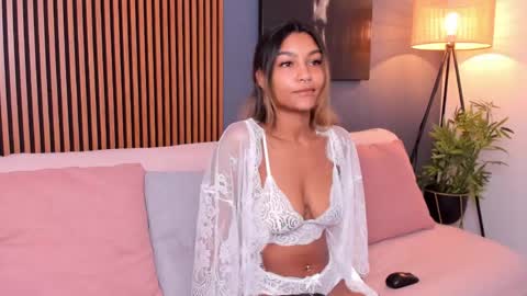 J O H A online show from April 22, 3:20 pm