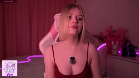 Paula online show from March 8, 2:04 am