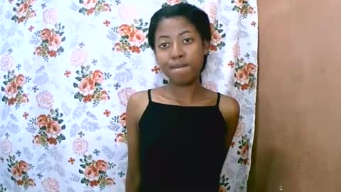 joliekah27 online show from March 10, 7:40 pm