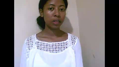 joliekah27 online show from April 21, 7:15 am