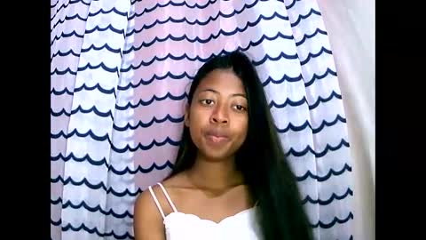 joliekah27 online show from September 11, 7:25 pm