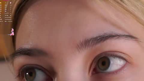 Viola online show from April 23, 1:24 pm