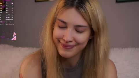 Viola online show from April 26, 1:42 pm