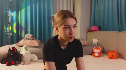 Viola online show from October 26, 11:16 am