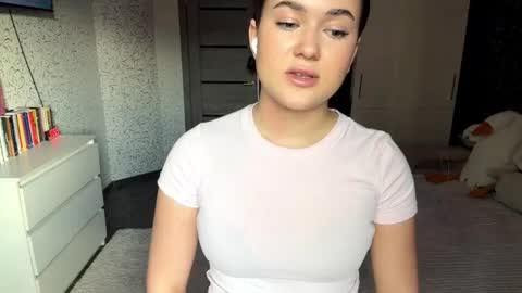 Eli online show from April 16, 10:48 am