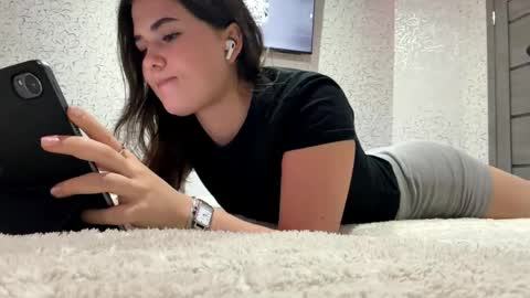 Eli online show from April 23, 12:29 pm