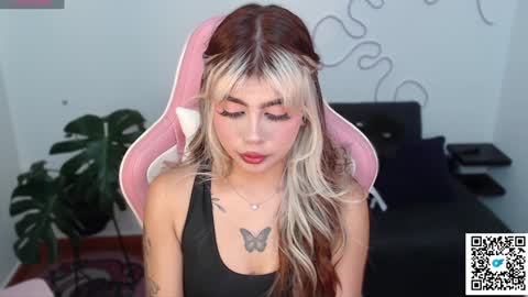 Snapshot of jossephine_ chatting on December 11, 10:27 pm josephine independent model online show from December 11, 10:27 pm