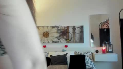 CassidyJoy online show from April 26, 3:21 pm