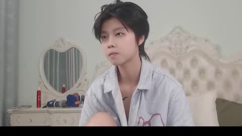 joycekay online show from November 3, 8:46 pm