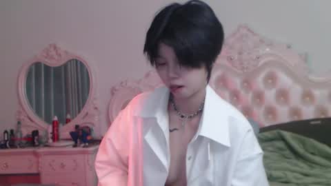joycekay online show from April 26, 8:06 pm