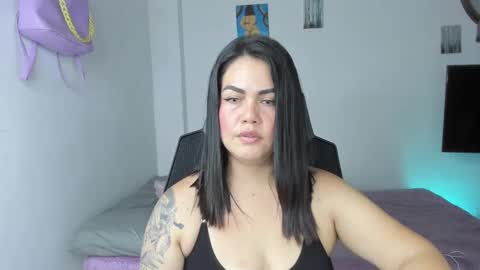 Snapshot of juana_lovespicy chatting on September 22, 10:30 pm Juana Gate online show from September 22, 10:30 pm