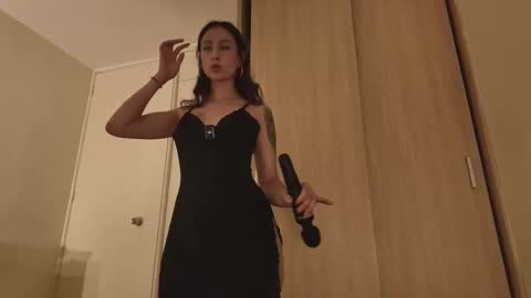 juanilla99 online show from October 17, 4:16 am