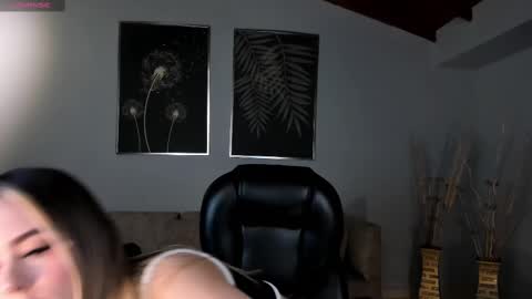 Juanita Clay online show from February 26, 11:11 am