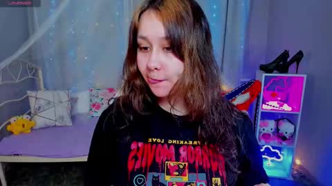 JudithSilvia online show from February 2, 8:24 am