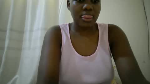 juicy_bella2 online show from October 17, 9:56 am
