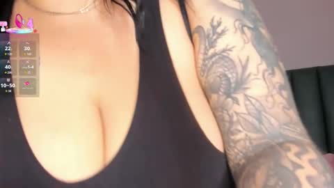 Juicy online show from February 9, 11:12 am