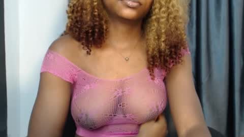 Snapshot of juicy_plumx chatting on February 8, 7:38 pm Wet Baddie online show from February 8, 7:38 pm