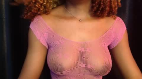 Snapshot of juicy_plumx chatting on February 22, 9:23 am Wet Baddie online show from February 22, 9:23 am