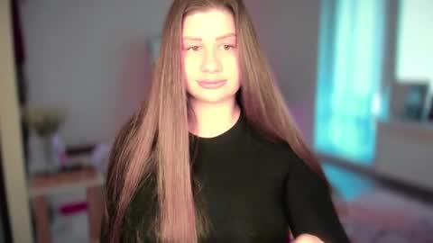 Elena online show from April 25, 3:09 pm