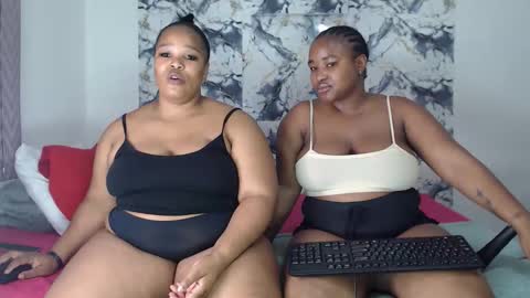 juicyjasminx online show from June 8, 10:31 pm