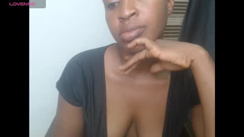 Snapshot of juicykinkx chatting on October 6, 6:56 pm juicykinkx online show from October 6, 6:56 pm