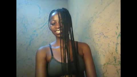 Snapshot of juicypiexx chatting on October 8, 3:22 am juicypiexx online show from October 8, 3:22 am