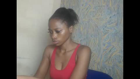Snapshot of juicypiexx chatting on February 16, 7:05 pm juicypiexx online show from February 16, 7:05 pm