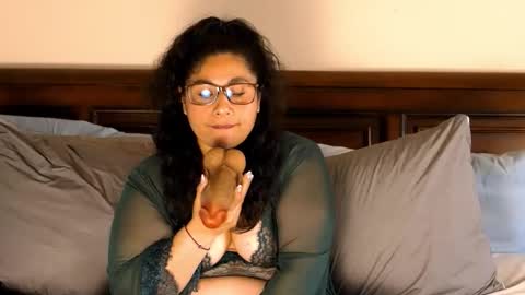 Juicy Teacher online show from April 27, 4:04 pm