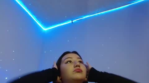 Snapshot of juli_69 chatting on February 18, 5:00 pm Juliana Torres online show from February 18, 5:00 pm