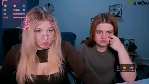 juli kisss online show from March 6, 6:19 am