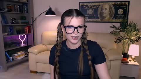 julia485262 online show from July 6, 3:14 pm