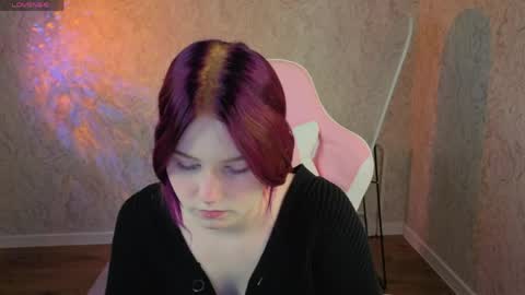 Julia online show from April 25, 1:19 am