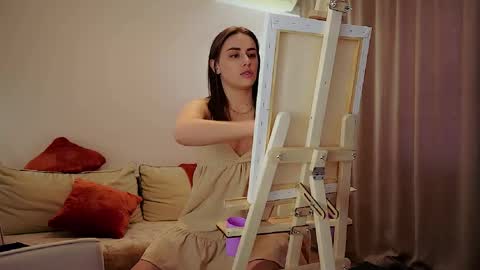 Molly online show from April 25, 3:20 pm