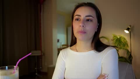 Molly online show from February 28, 4:28 pm