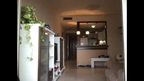 julialemilf online show from April 24, 8:50 am