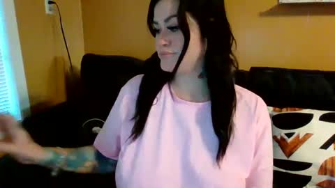 Snapshot of julianaxxxrose chatting on January 23, 3:32 pm Texas Mamasita online show from January 23, 3:32 pm