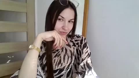 Julia online show from April 26, 2:37 pm