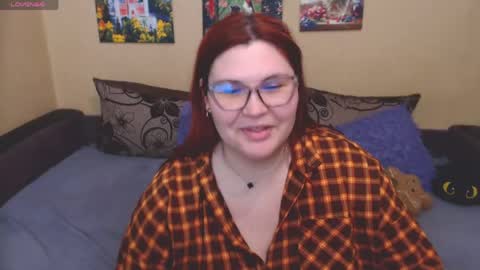 Jul online show from April 18, 7:07 pm