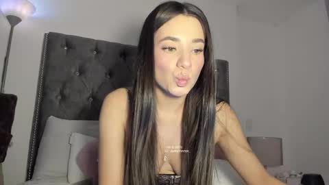 Jeimy Help me to reach 100 thumbs up online show from March 7, 12:17 am