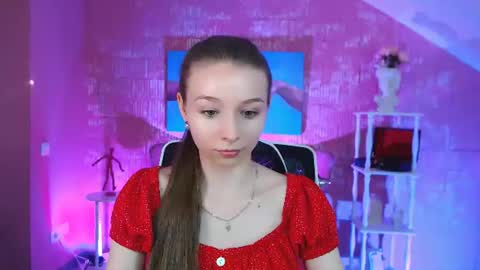 juliedaniel online show from July 23, 4:20 am