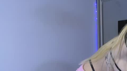 Julia online show from November 27, 8:45 pm