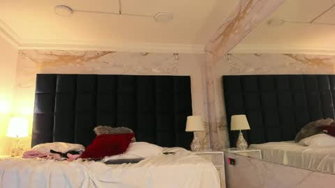 Juliet online show from April 26, 3:59 am