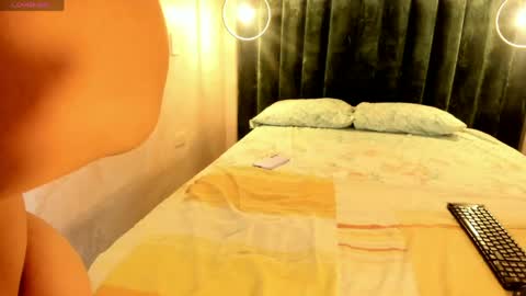 Juliet online show from April 24, 3:20 am